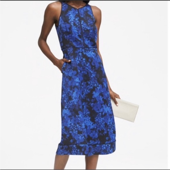 Banana Republic Dresses & Skirts - Banana Republic Floral MIDI Dress